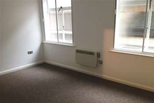  Image of 1 bedroom Flat to rent in High Street Southampton SO14 at Southampton, SO14 2BT
