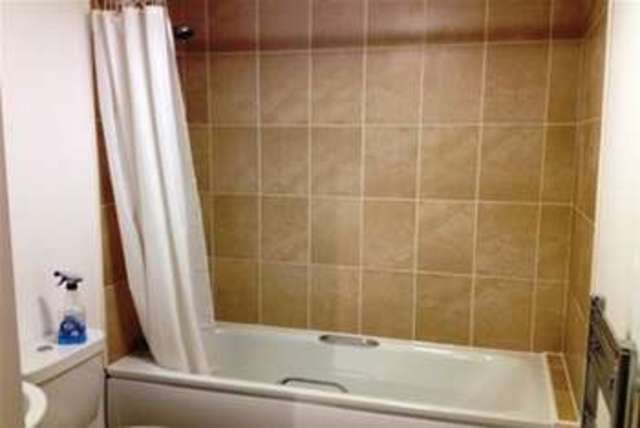  Image of 1 bedroom Flat to rent in High Street Southampton SO14 at Southampton, SO14 2BT