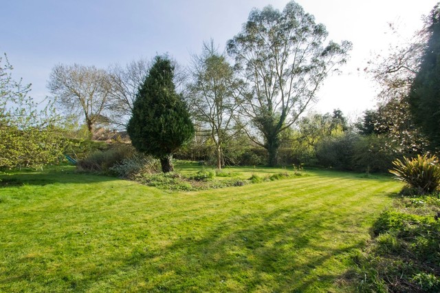  Image of 4 bedroom Detached house for sale in High Street Soberton Southampton SO32 at Soberton Southampton Hampshire, SO32 3PN