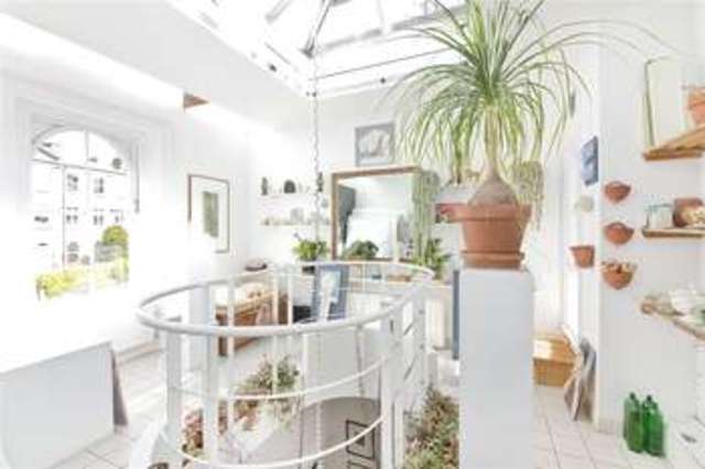  Image of 5 bedroom Semi-Detached house for sale in Highbury Hill London N5 at Highbury London Drayton Park, N5 1AL