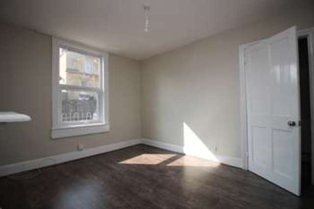  Image of 3 bedroom Detached house to rent in Highland Road Twerton Bath BA2 at Bath BA2 1DY Bath, BA2 1DY