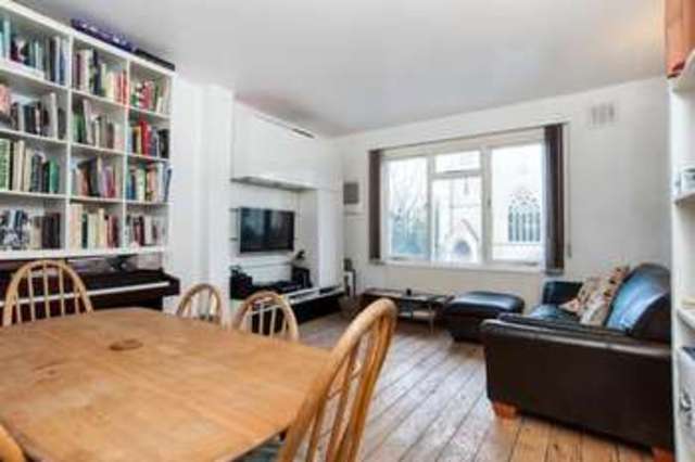  Image of 3 bedroom Terraced house for sale in Hillmarton Road London N7 at Islington London Holloway, N7 9JW
