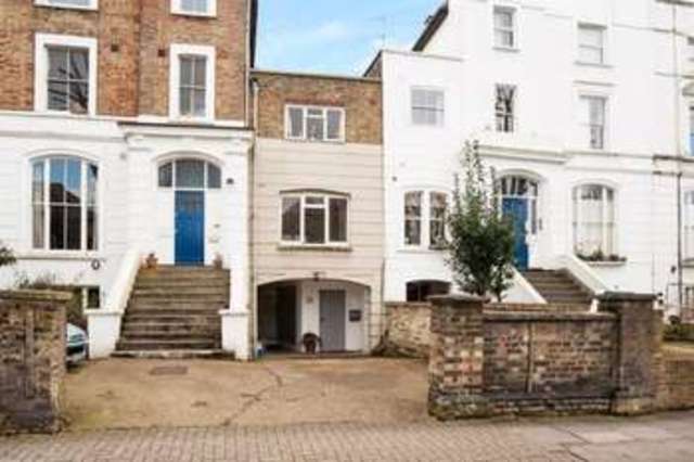  Image of 3 bedroom Terraced house for sale in Hillmarton Road London N7 at Islington London Holloway, N7 9JW