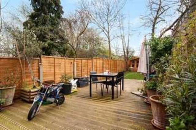  Image of 3 bedroom Terraced house for sale in Hillmarton Road London N7 at Islington London Holloway, N7 9JW