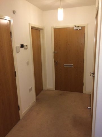  Image of 2 bedroom Apartment to rent in Holywell Drive Warrington WA1 at Warrington Warrington, WA1 2GG