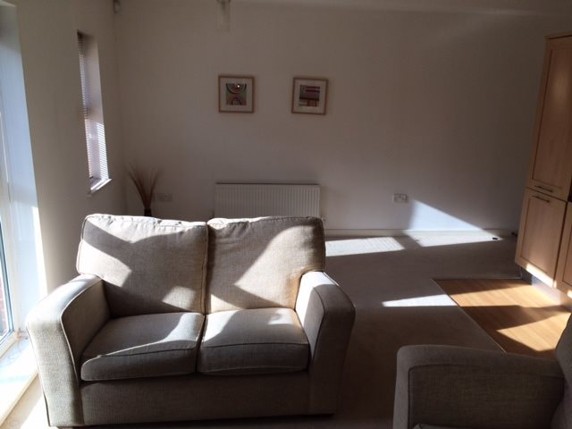 Image of 2 bedroom Apartment to rent in Holywell Drive Warrington WA1 at Warrington Warrington, WA1 2GG