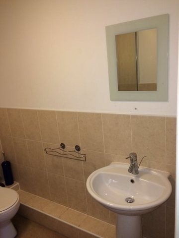  Image of 2 bedroom Apartment to rent in Holywell Drive Warrington WA1 at Warrington Warrington, WA1 2GG