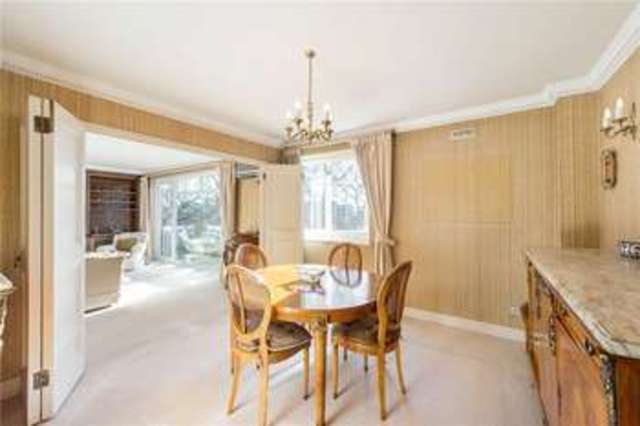 Image of 2 bedroom Flat for sale in Melbury Road London W14 at 6 Melbury Road Holland Park Kensington & Chelsea, W14 8LN