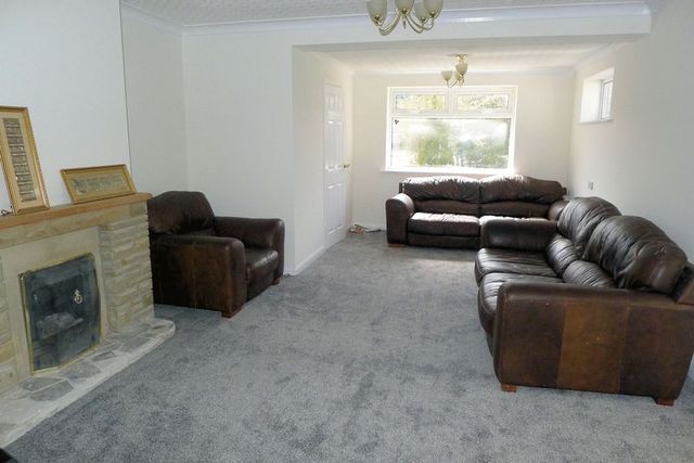  Image of 3 bedroom Detached house for sale in Kinross Drive Bolton BL3 at Kinross Drive  Bolton, BL3 4NW