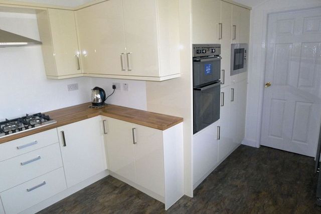  Image of 3 bedroom Detached house for sale in Kinross Drive Bolton BL3 at Kinross Drive  Bolton, BL3 4NW