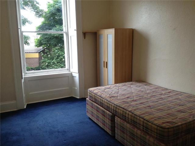  Image of 3 bedroom Flat to rent in Kirk Street Edinburgh EH6 at Leith Edinburgh Edinburgh, EH6 5EZ