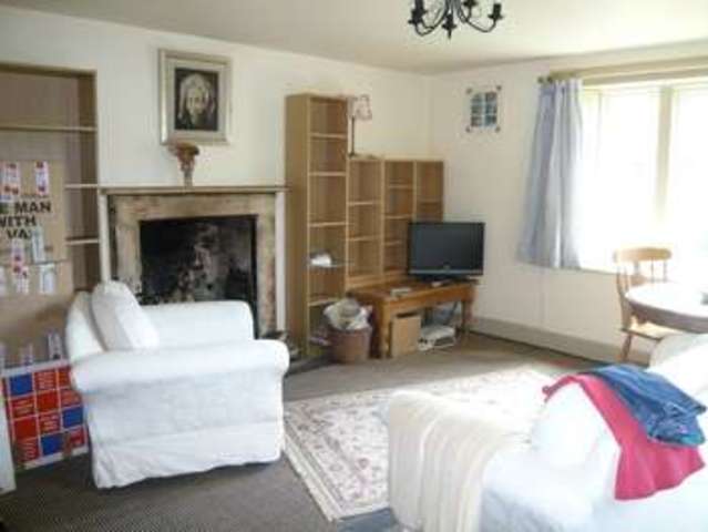  Image of 3 bedroom Cottage to rent in Lanhill Chippenham SN14 at SN14 6LY Yatton Keynell, SN14 6LY
