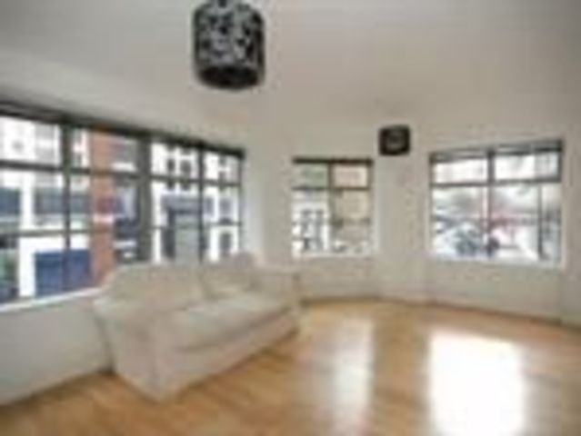  Image of 2 bedroom Flat to rent in Lever Street London EC1V at London, EC1V 8BG