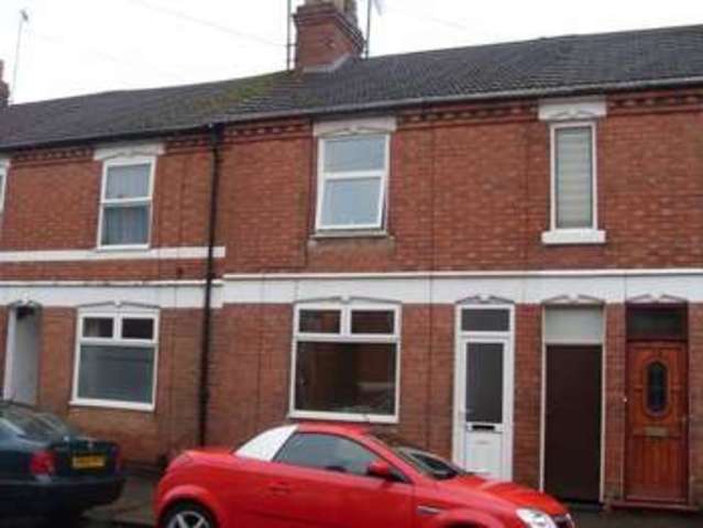  Image of 2 bedroom Terraced house to rent in Lindsay Street Kettering NN16 at Kettering  Northamptonshire, NN16 8RG