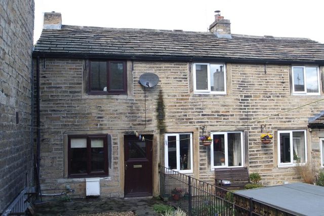  Image of 1 bedroom Detached house for sale in Dean Brook Road Huddersfield HD4 at Little Fold, Dean Brook Road  Armitage Bridge, HD4 7PB