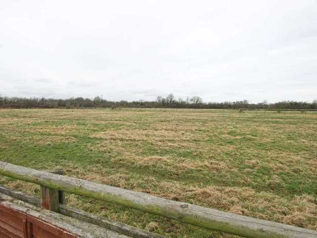  Image of 2 bedroom Semi-Detached house for sale in Little Marsh Road Marsh Gibbon Bicester OX27 at Little Marsh Road Marsh Gibbon Bicester, OX27 0AF