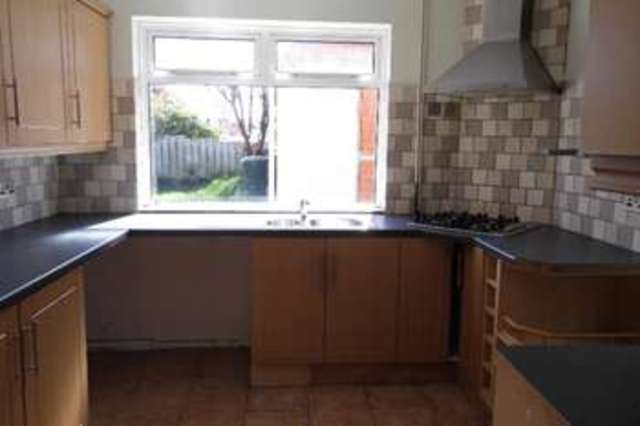  Image of 3 bedroom Semi-Detached house for sale in Llewellyn Road Penllergaer Swansea SA4 at Penllergaer Abertawe Swansea, SA4 9BH