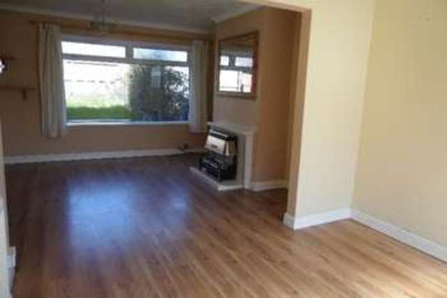  Image of 3 bedroom Semi-Detached house for sale in Llewellyn Road Penllergaer Swansea SA4 at Penllergaer Abertawe Swansea, SA4 9BH