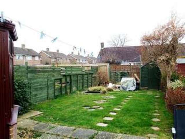  Image of 3 bedroom Terraced house for sale in Loppets Road Crawley RH10 at Loppets Road Tilgate CRAWLEY, RH10 5DW