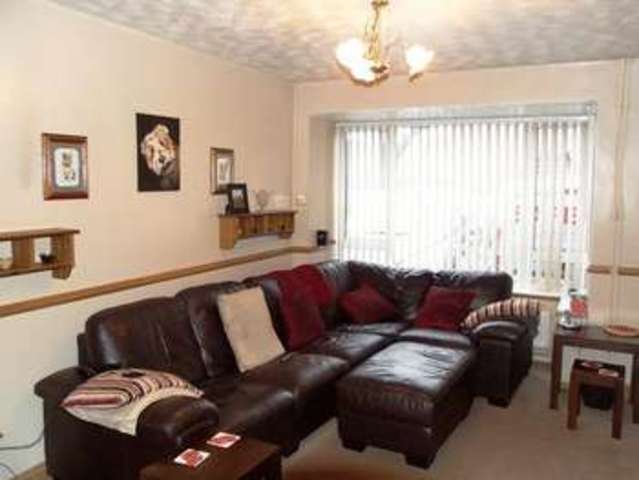  Image of 3 bedroom Terraced house for sale in Loppets Road Crawley RH10 at Loppets Road Tilgate CRAWLEY, RH10 5DW