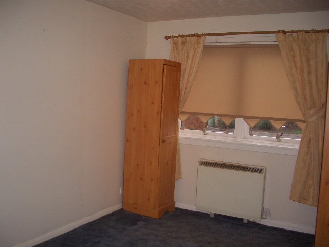  Image of 2 bedroom Flat to rent in Main Street Glasgow G40 at Dalmarnock Glasgow Glasgow, G40 1JU