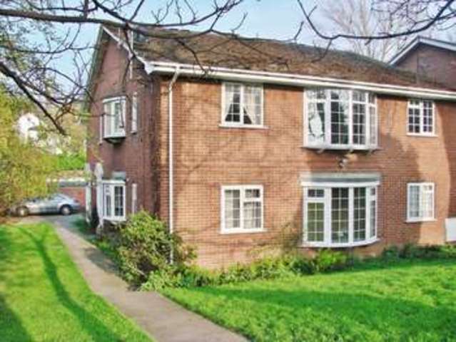  Image of 2 bedroom Flat for sale in Mansfield Road Sherwood Nottingham NG5 at Mansfield Road Mapperley Park Nottingham, NG5 2BQ