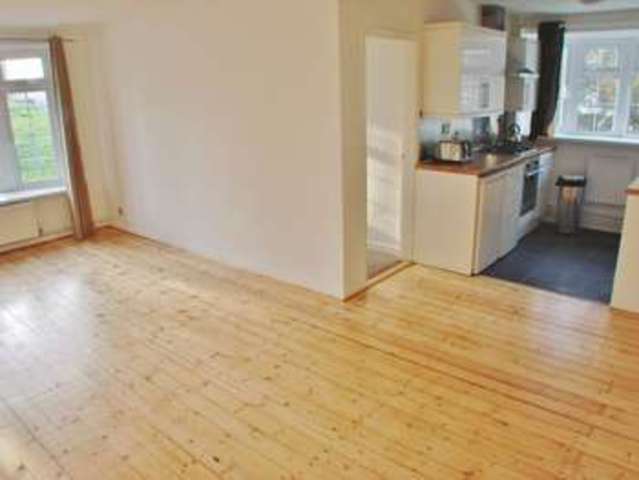  Image of 2 bedroom Flat for sale in Mansfield Road Sherwood Nottingham NG5 at Mansfield Road Mapperley Park Nottingham, NG5 2BQ