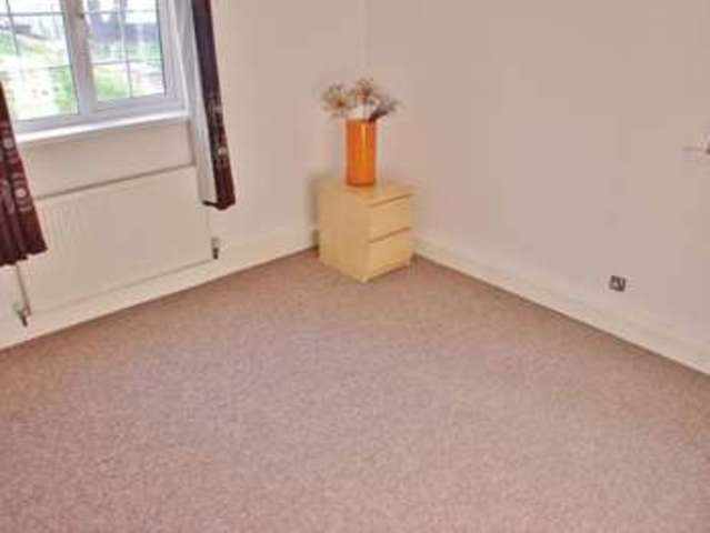  Image of 2 bedroom Flat for sale in Mansfield Road Sherwood Nottingham NG5 at Mansfield Road Mapperley Park Nottingham, NG5 2BQ