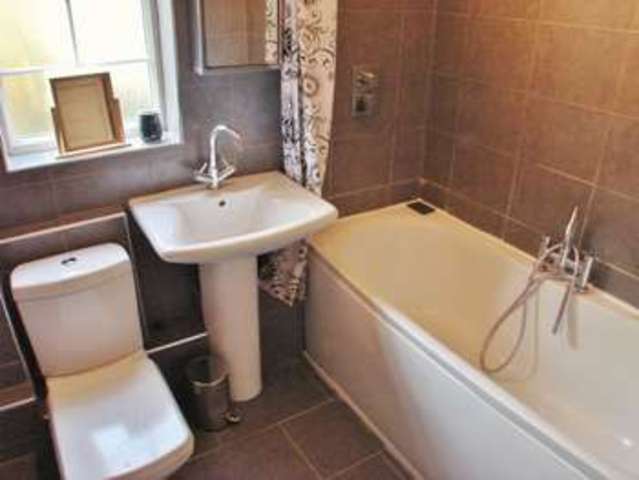  Image of 2 bedroom Flat for sale in Mansfield Road Sherwood Nottingham NG5 at Mansfield Road Mapperley Park Nottingham, NG5 2BQ