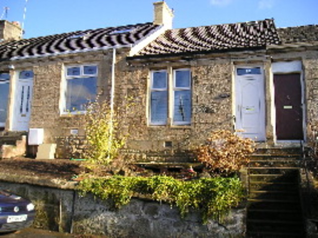  Image of 1 bedroom Cottage to rent in Marshall Street Larkhall ML9 at Larkhall South Lanarkshire South Lanarkshire, ML9 2HD