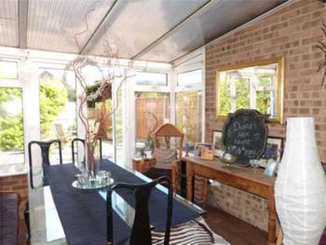  Image of 4 bedroom End of Terrace to rent in Mary Mead Warfield Bracknell RG42 at Warfield Bracknell Newell Green, RG42 3SZ