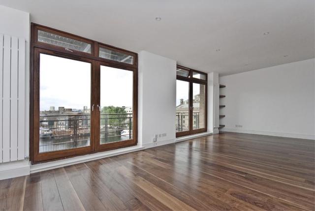  Image of 1 bedroom Flat to rent in Star Place London E1W at London, E1W 1AQ