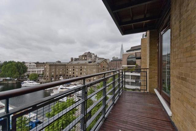  Image of 1 bedroom Flat to rent in Star Place London E1W at London, E1W 1AQ