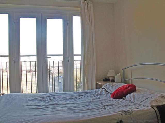  Image of 2 bedroom Apartment for sale in Middlewood Street Salford M5 at Middlewood Street  Salford, M5 4LW