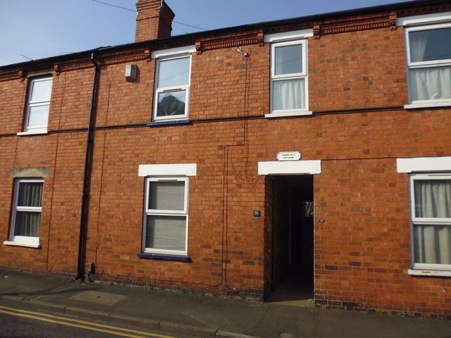  Image of 3 bedroom Terraced house for sale in Mill Road Lincoln LN1 at Mill Road  Lincoln, LN1 3JQ