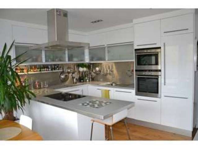  Image of 2 bedroom Apartment to rent in Lambridge Street Bath BA1 at Montague House  Bath, BA1 6RX