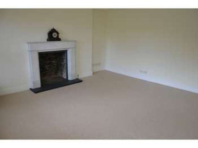  Image of 2 bedroom Apartment to rent in Lambridge Street Bath BA1 at Montague House  Bath, BA1 6RX