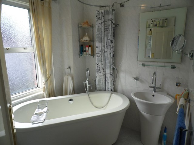  Image of 1 bedroom House Share to rent in Montserrat Road Lee-on-the-Solent PO13 at Montserrat Road  Lee-On-The-Solent, PO13 9LT