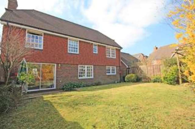  Image of 4 bedroom Detached house for sale in Morris Drive Billingshurst RH14 at Billingshurst, RH14 9SF