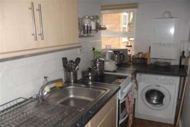  Image of 1 bedroom Flat to rent in Musters Road West Bridgford Nottingham NG2 at Nottingham, NG2 7PX