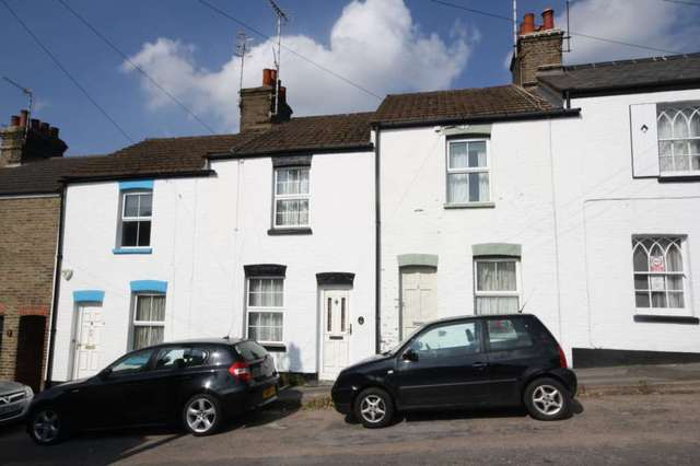  Image of 2 bedroom Cottage to rent in New Street Berkhamsted HP4 at New Street  Berkhamsted, HP4 2EP
