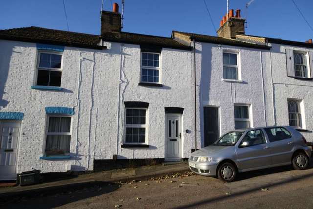  Image of 2 bedroom Cottage to rent in New Street Berkhamsted HP4 at New Street  Berkhamsted, HP4 2EP