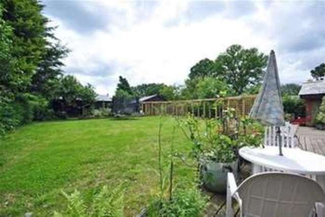  Image of 4 bedroom Detached house to rent in Newbridge Road Cadnam Southampton SO40 at Southampton, SO40 2NX