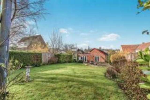  Image of 3 bedroom Bungalow for sale in New Cheveley Road Newmarket CB8 at Newmarket Suffolk Newmarket, CB8 8BG