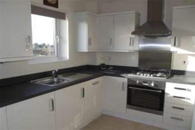  Image of 2 bedroom Flat to rent in Normandy Drive Yate Bristol BS37 at Bristol, BS37 4FJ