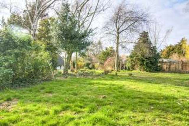  Image of 3 bedroom Cottage for sale in North End Road Yapton Arundel BN18 at Yapton Arundel Yapton, BN18 0DL