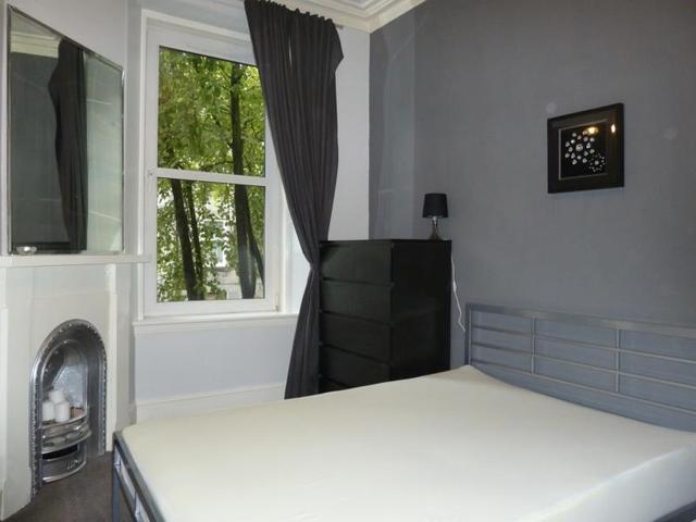  Image of 1 bedroom Flat to rent in Northfield Place Aberdeen AB25 at Rosemount Aberdeen Aberdeen, AB25 1SJ
