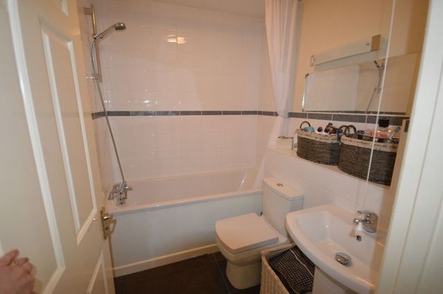  Image of 2 bedroom Detached house to rent in Orchard Close Beaconsfield HP9 at Orchard Close  Beaconsfield, HP9 1TN