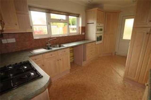  Image of 3 bedroom Detached house to rent in Orchard Close Bradford on Tone Taunton TA4 at Orchard Close Bradford on Tone Taunton, Somerset, TA4 1HD