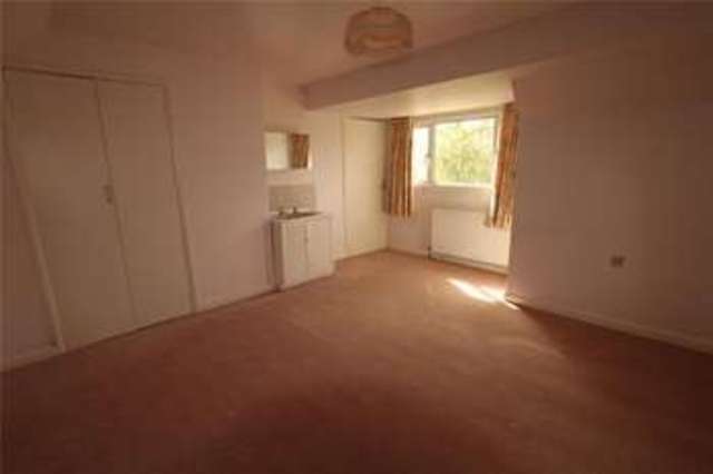  Image of 3 bedroom Detached house to rent in Orchard Close Bradford on Tone Taunton TA4 at Orchard Close Bradford on Tone Taunton, Somerset, TA4 1HD